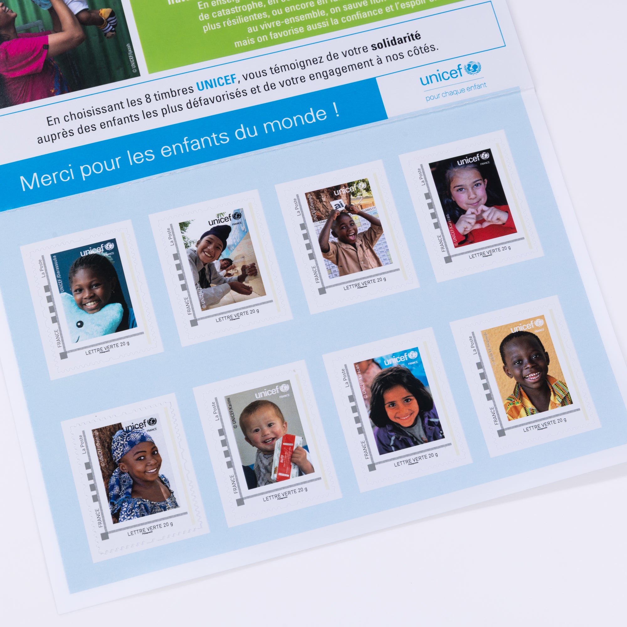 Livret de 8 timbres UNICEF