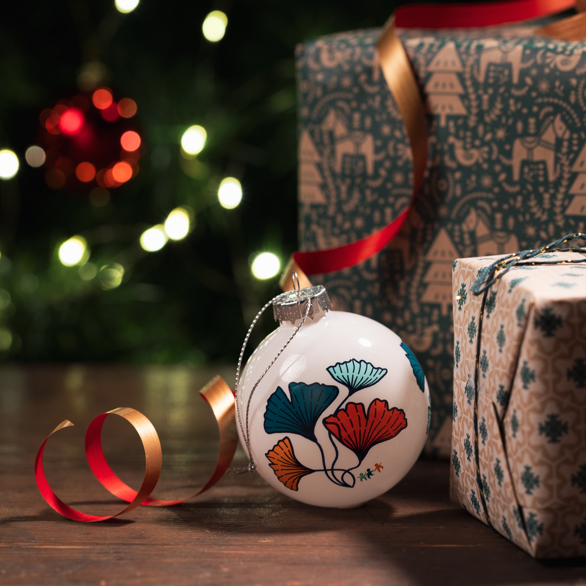 Boule de Noël en Verre "Ginkgo"