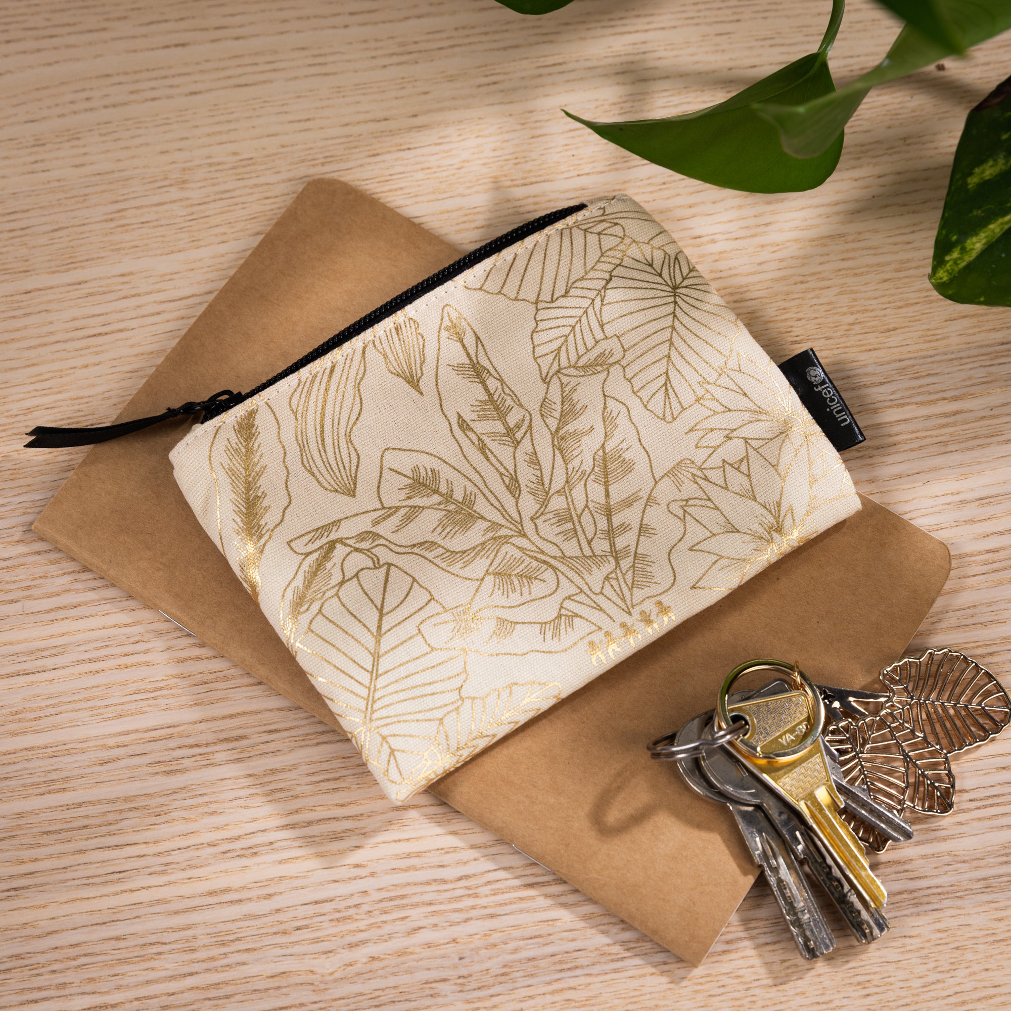 Pochette Beige avec motifs Végétaux