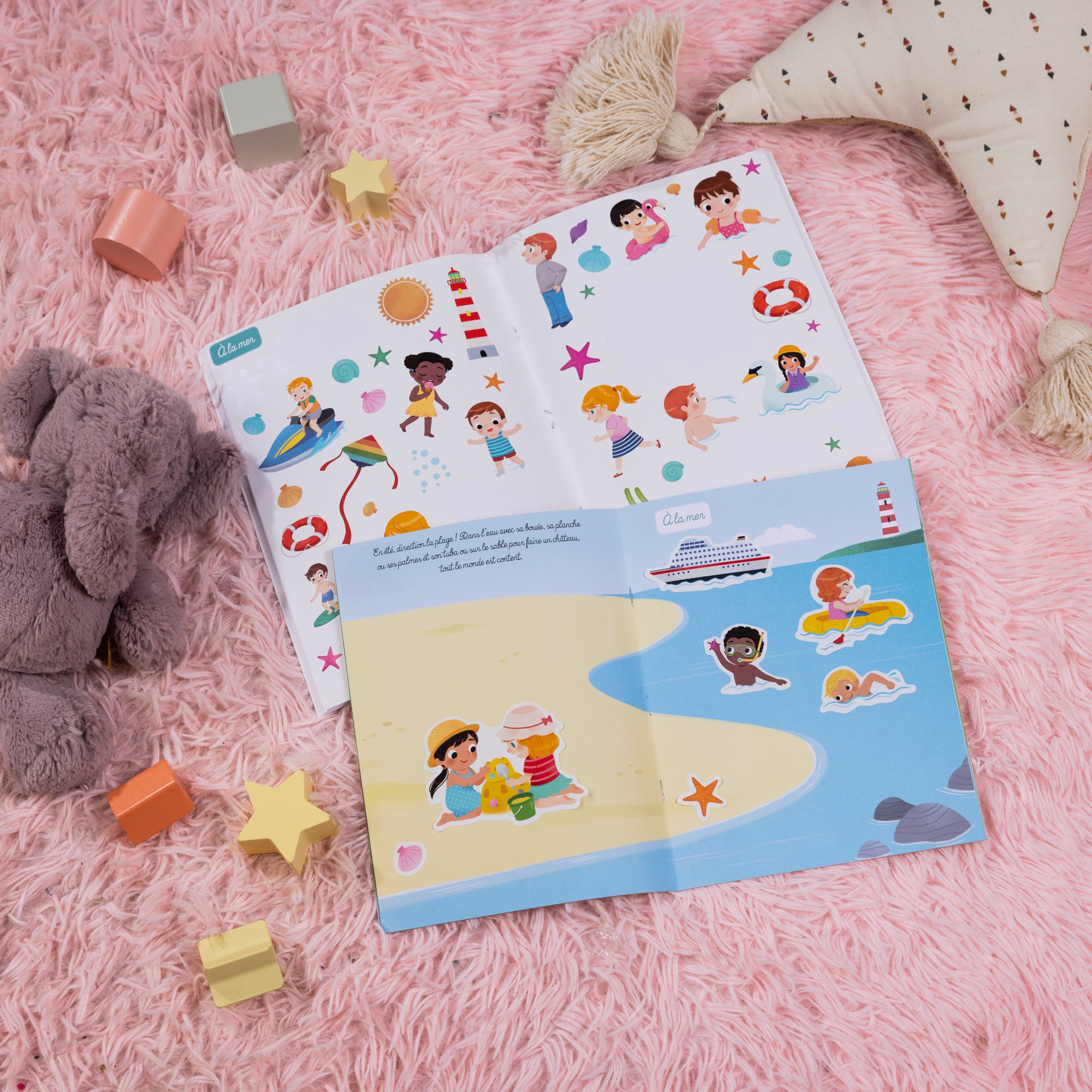 Cahier 500 autocollants "C'est les Vacances"